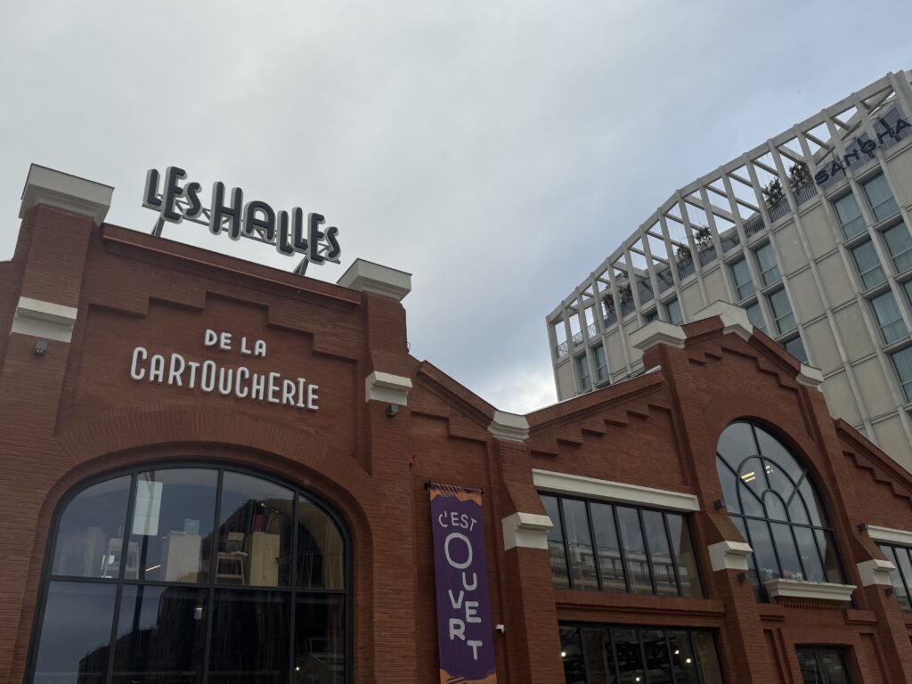 Les Halles de la Cartoucherie 