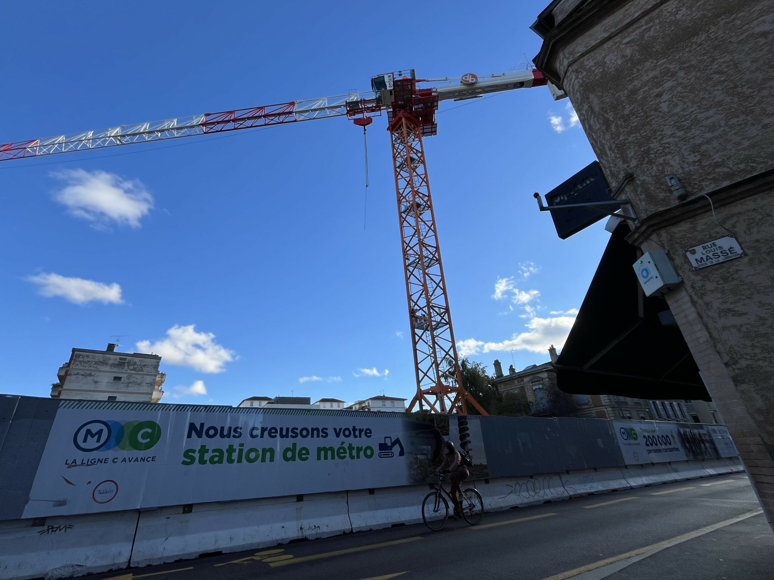 La construction de la future station de métro de Bonnefoy