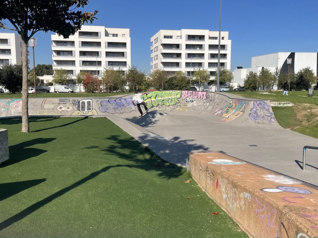 Skatepark de Blagnac au sein du quartier Andromède. 