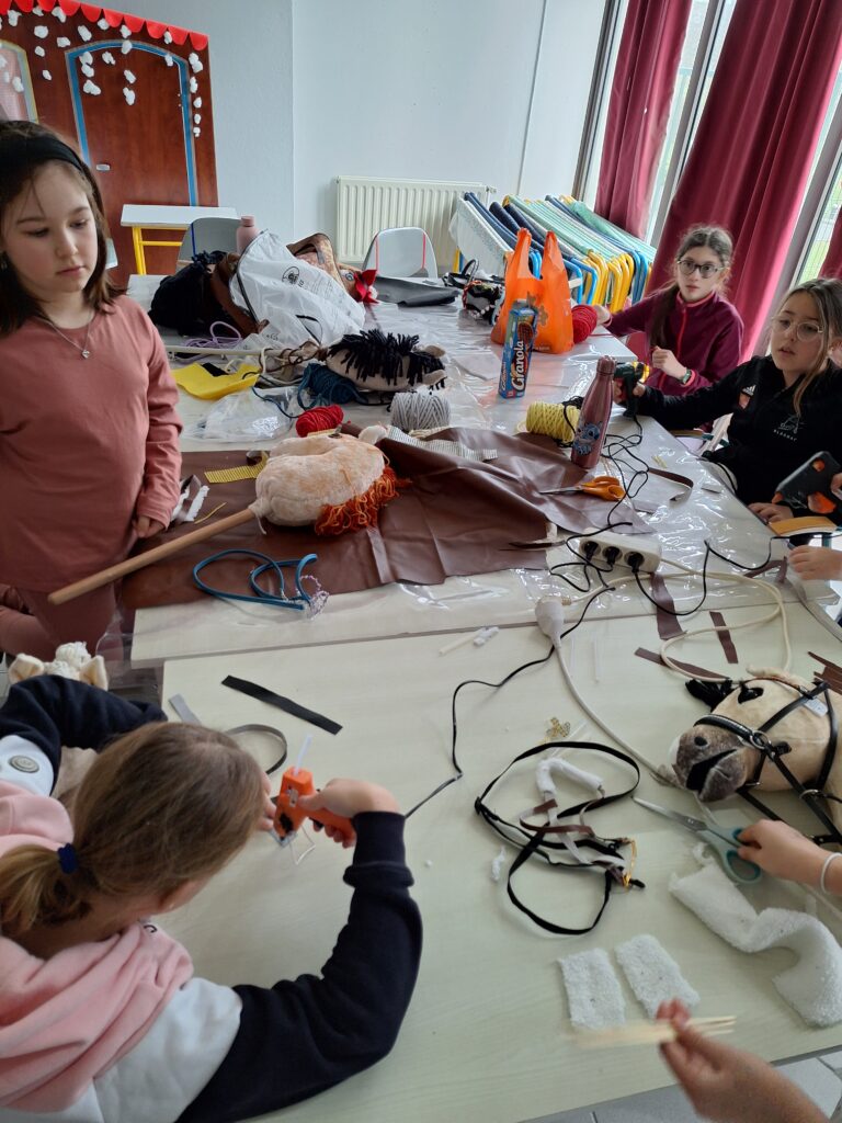 atelier création du hobby horse